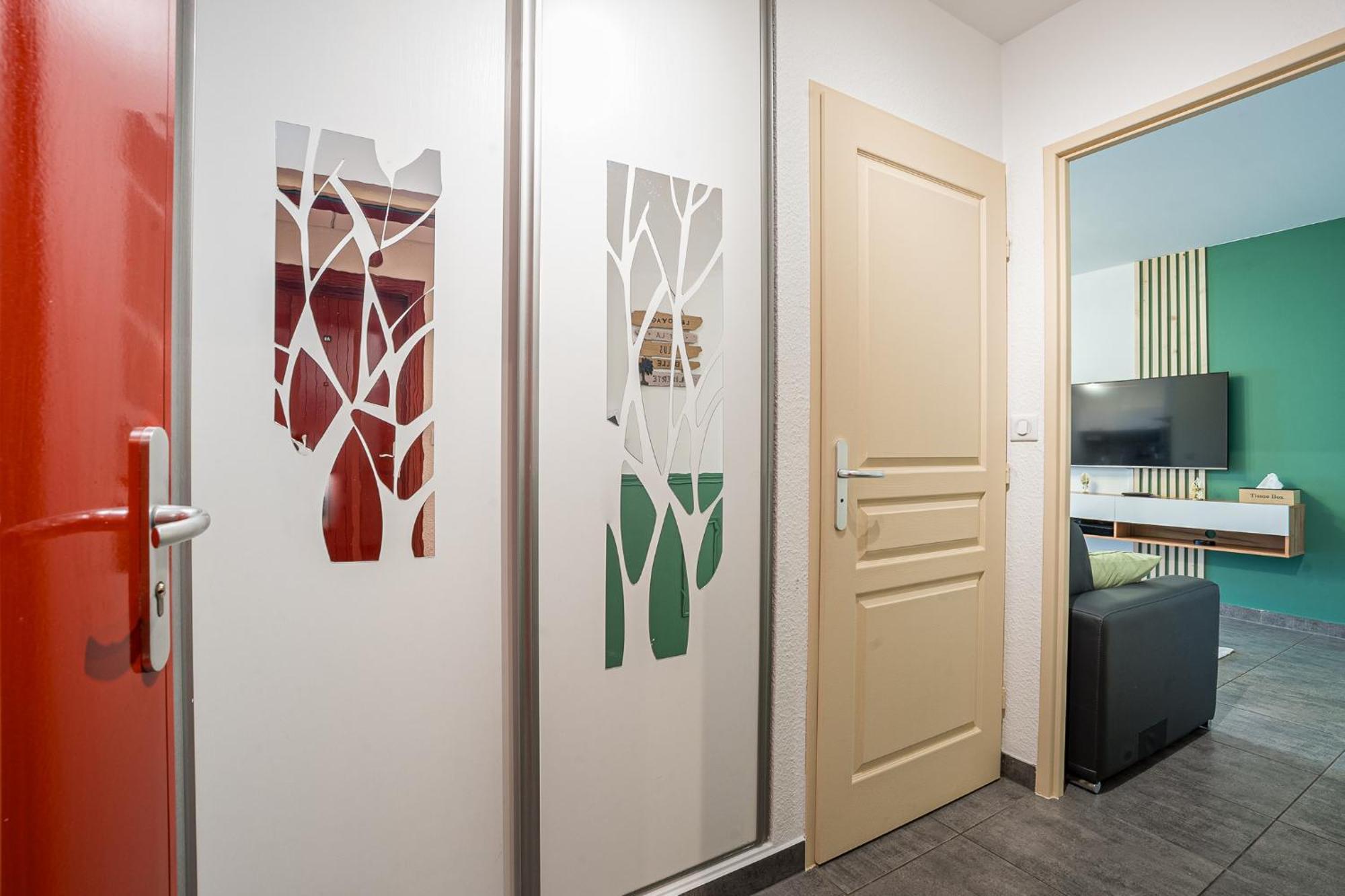 Spacieux - 4 Pers' - Balcon - 2 Lits - Parking Woippy Екстериор снимка